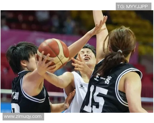 黑山女篮与瑞典女篮激战正酣谁能在国际赛场上笑到最后